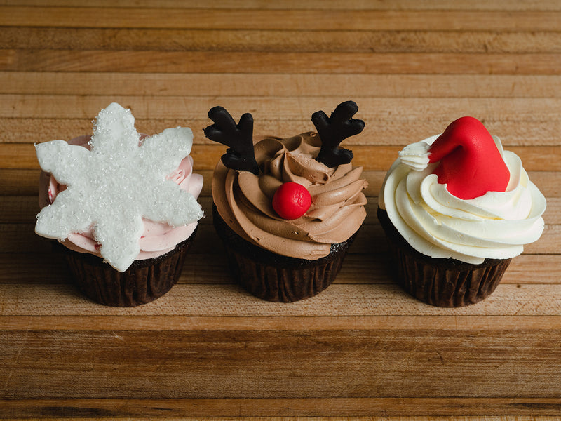 Holiday Decorated Cupcakes - Pkg of 6